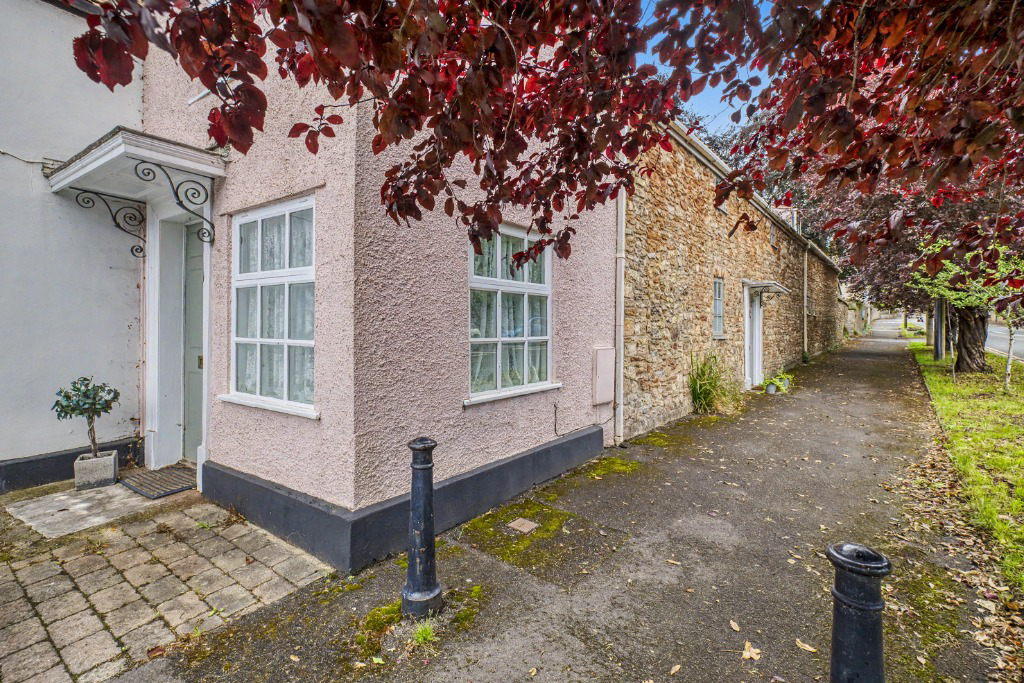 Central Wells, photo 40