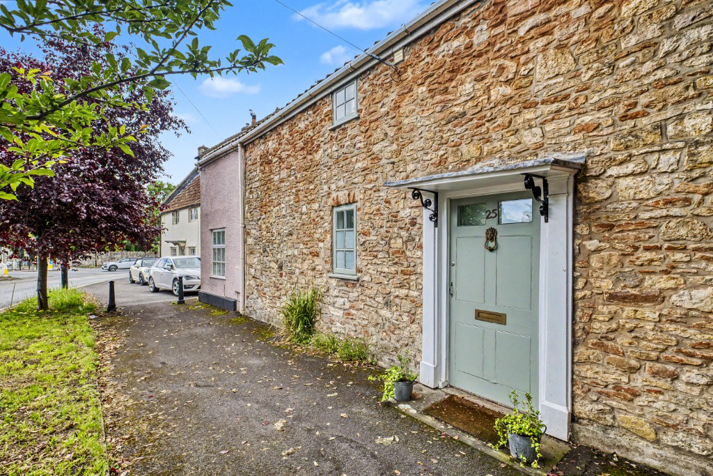 Central Wells, photo 39