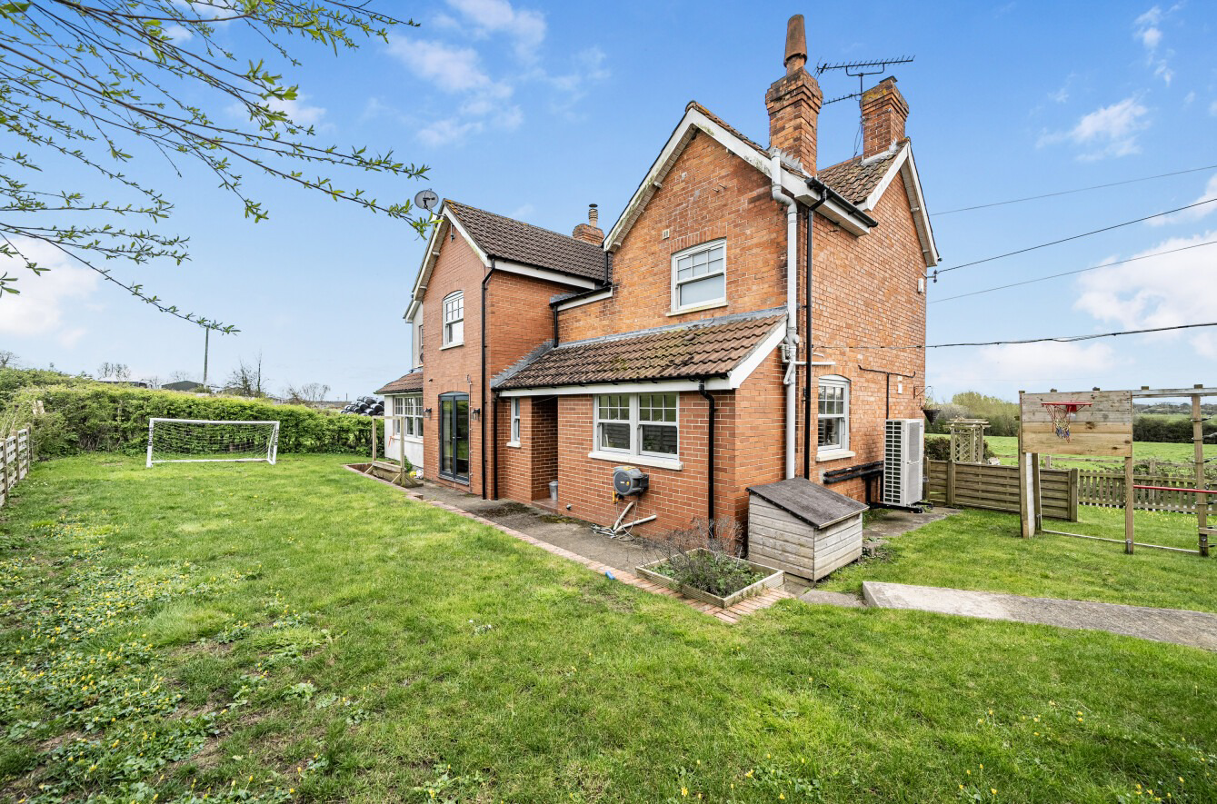 Stunning house with fabulous views Nr Wedmore, photo 23