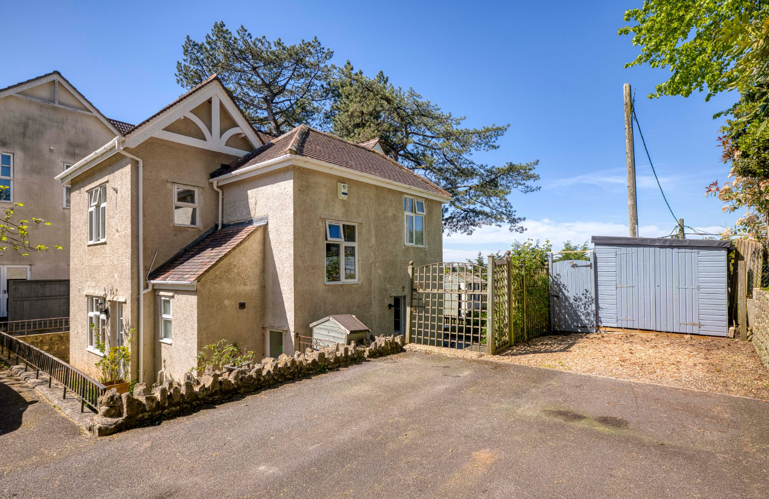 Discreetly located, in an elevated position in the heart of Shepton Mallet, photo 19