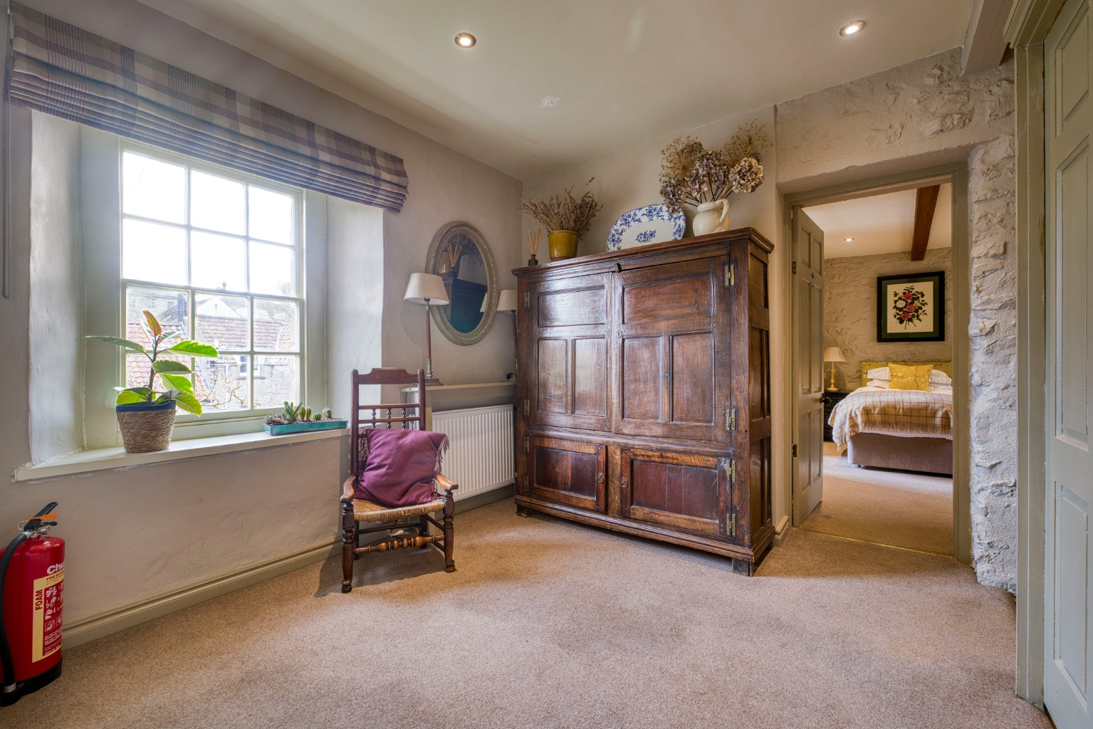 Period home - between Frome and Wells, photo 11