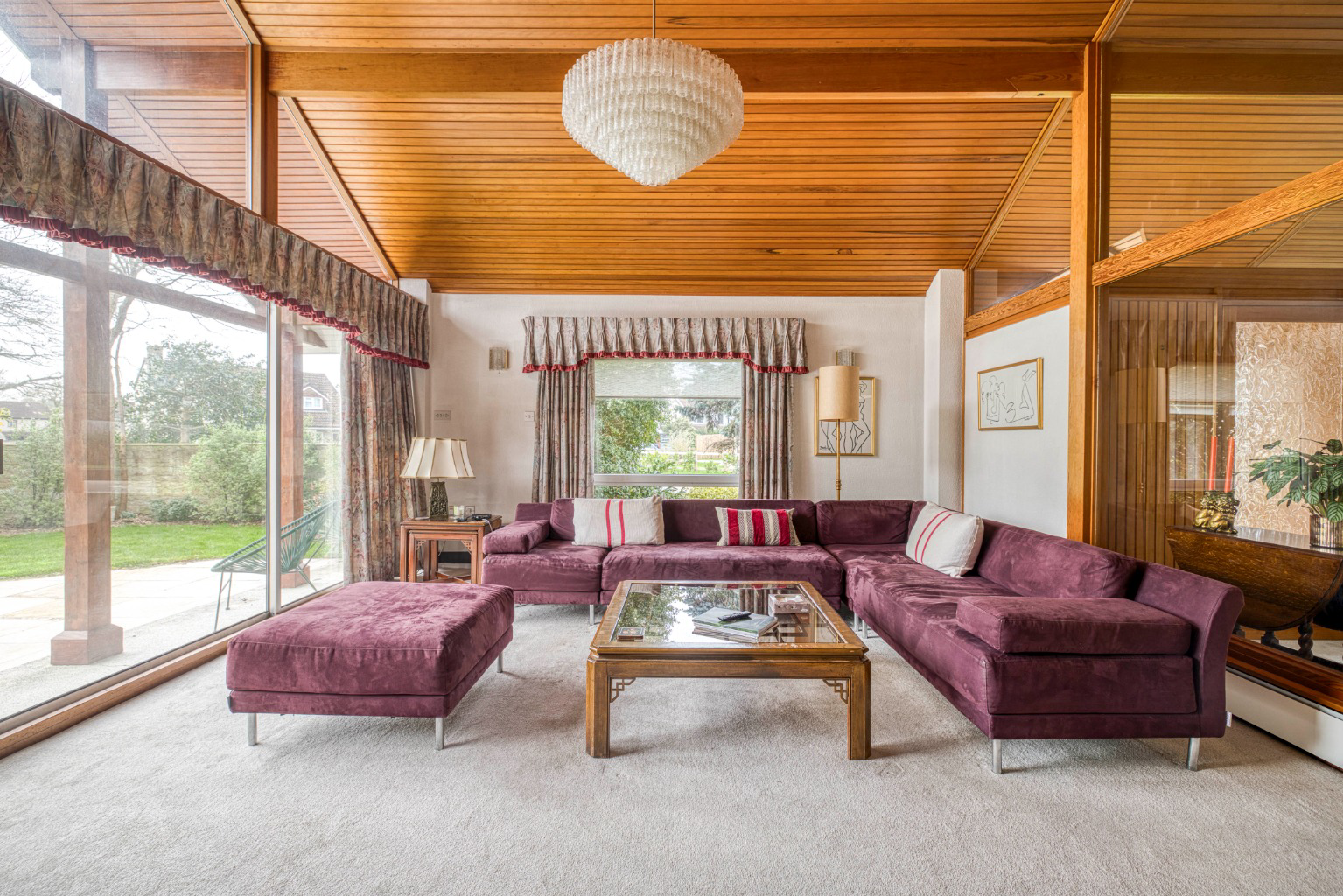 STREET. Great style. Very spacious 3,000 sq.ft. +, photo 8