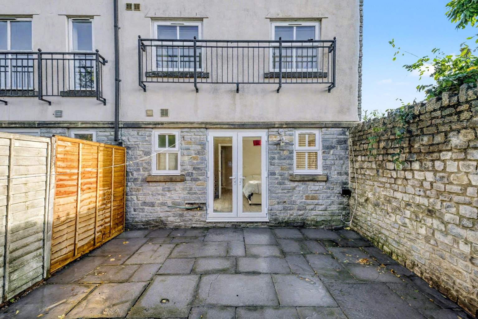 Central Wells, walking distance to all facilities, photo 25