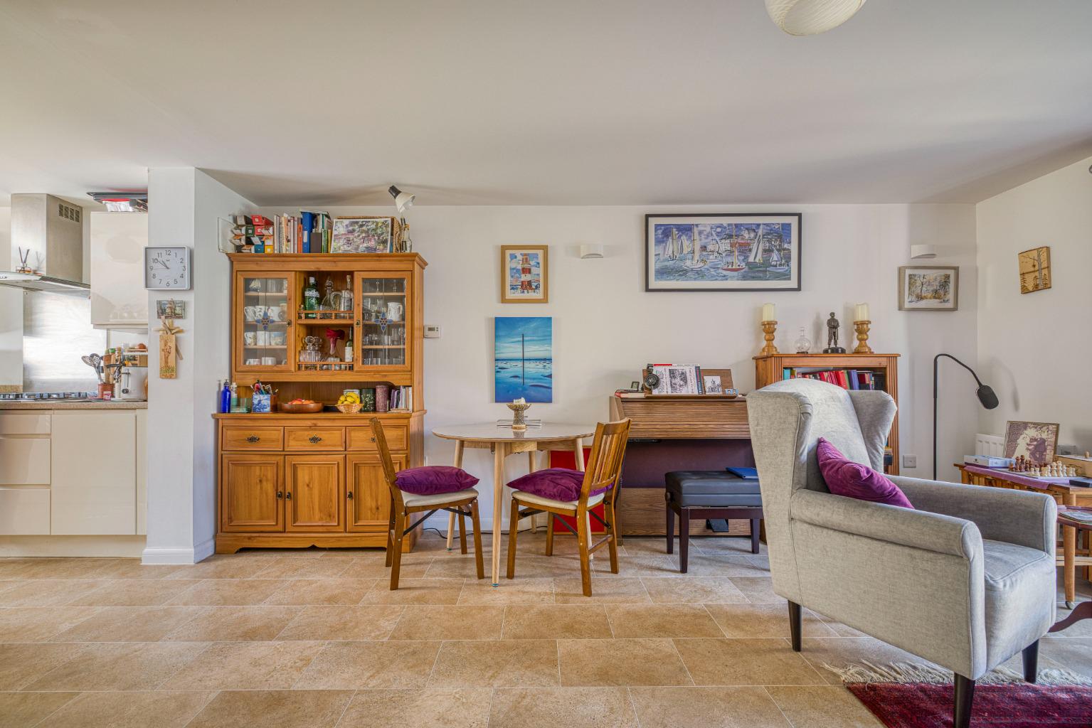 Ideal First Time Buy - Wells. 3 bedroom and 2 bathroom, photo 5