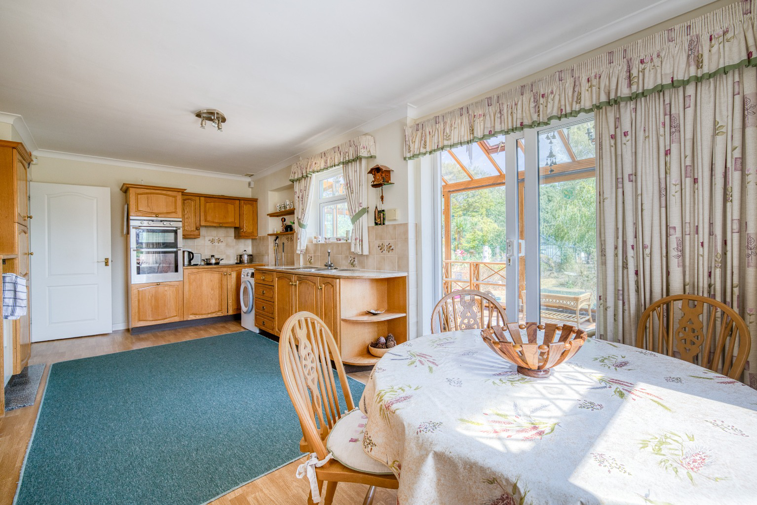 Edge of village location, Walton, Nr Street, photo 10