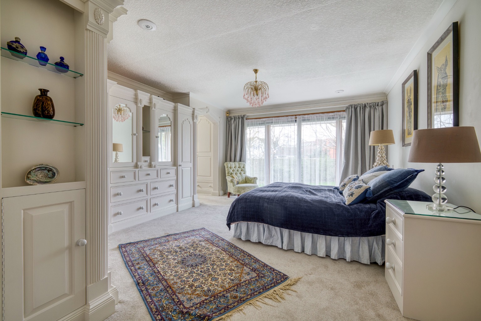 STREET. Great style. Very spacious 3,000 sq.ft. +, photo 13