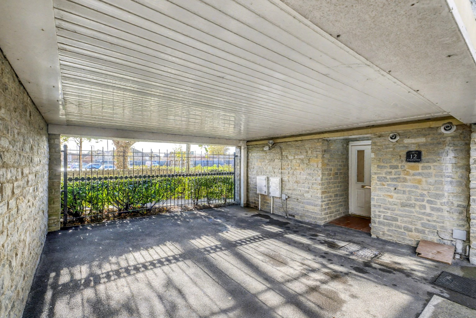 Central Wells, walking distance to all facilities, photo 22