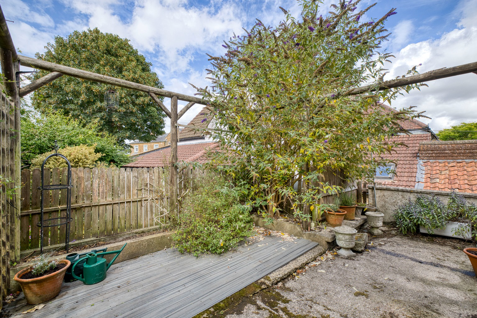 4 Lodge Court, South Street, photo 19