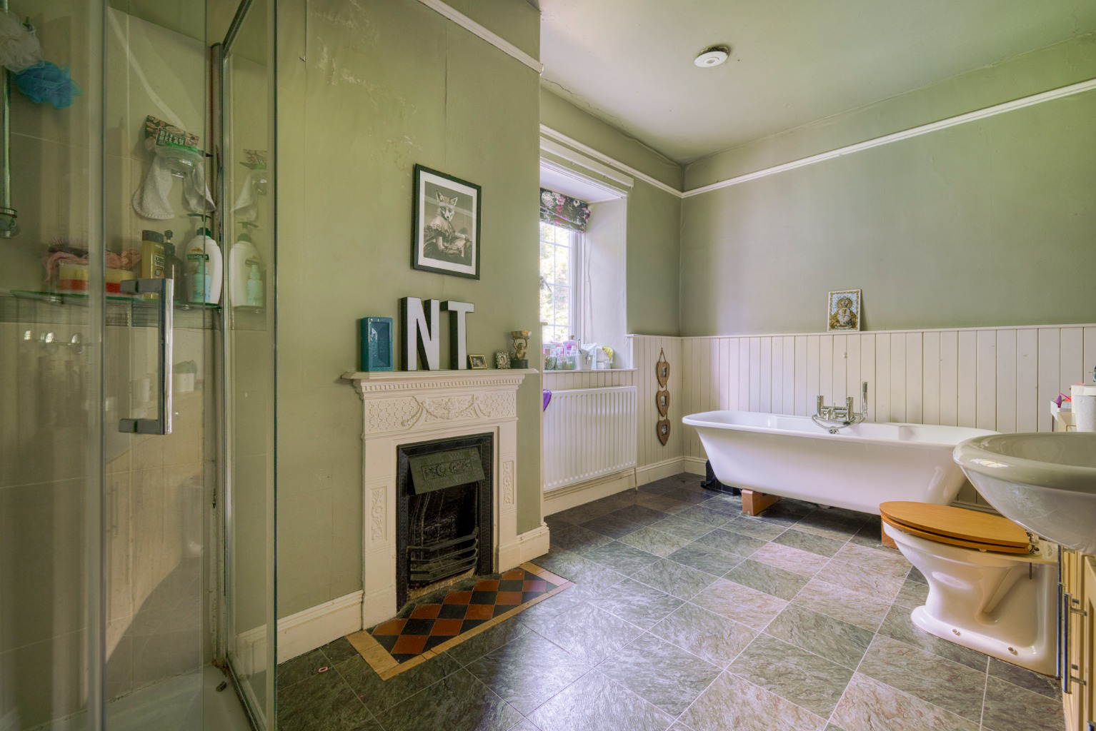 Impressive family home - between Wells and Wedmore, photo 15