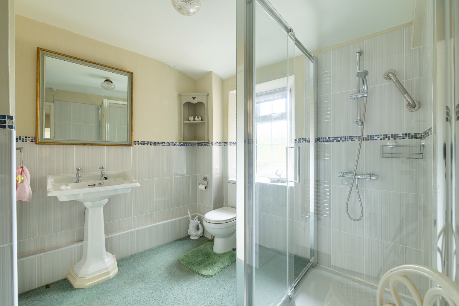 4 Lodge Court, South Street, photo 17
