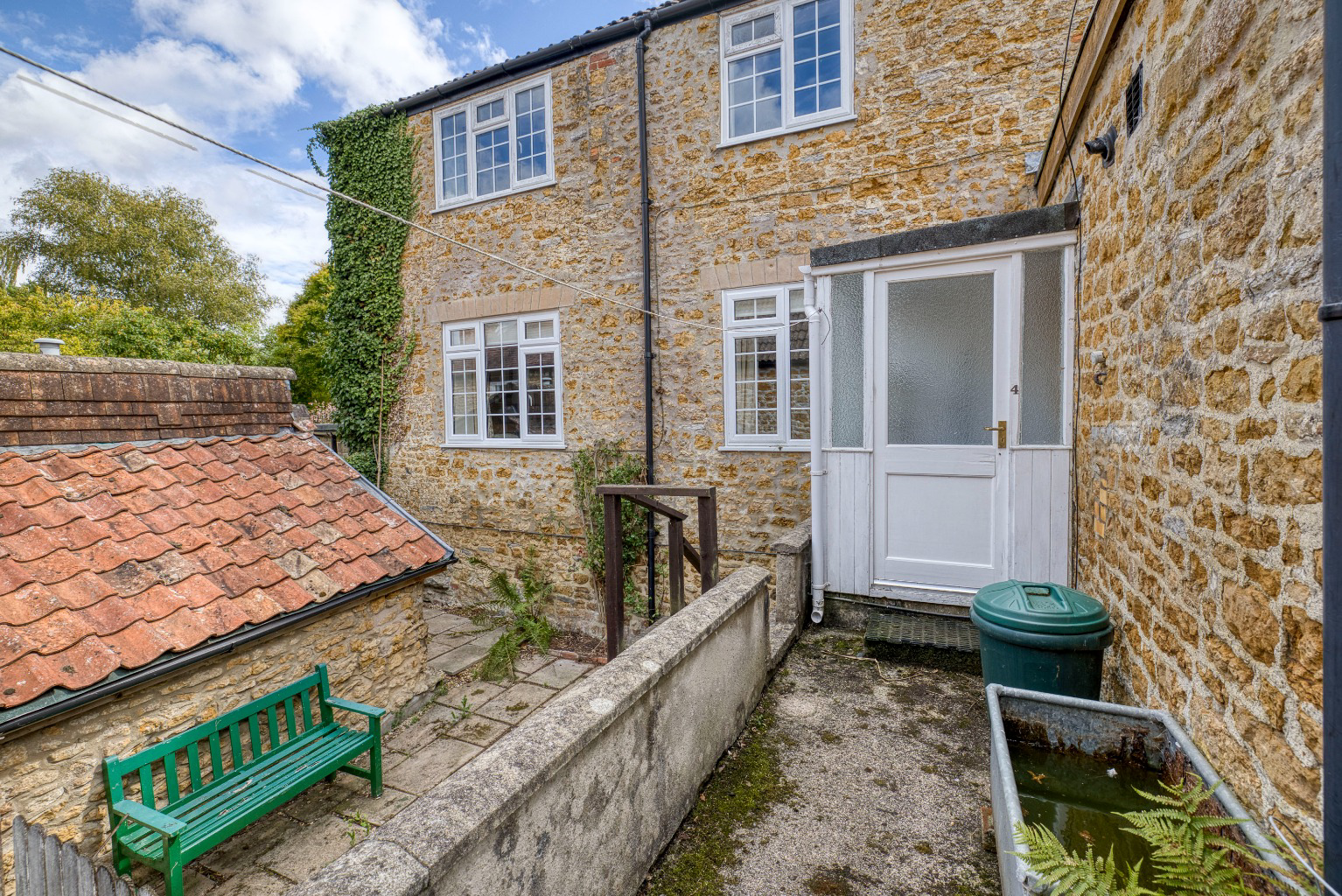 4 Lodge Court, South Street, photo 20