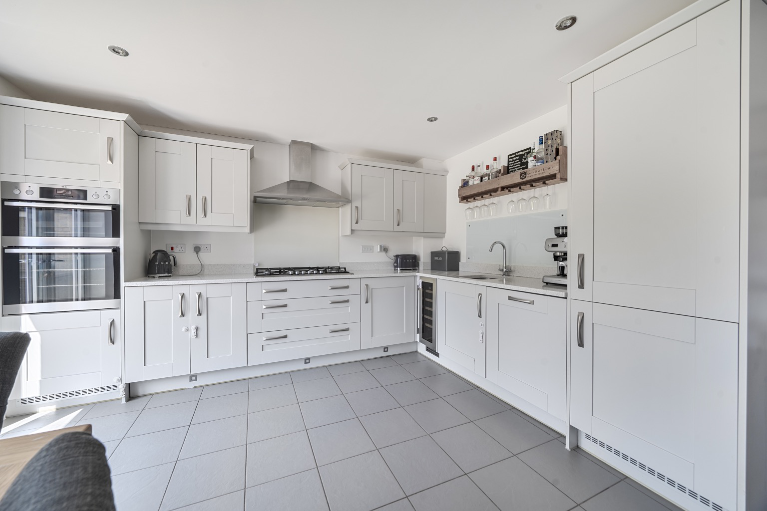 Poppy Road, Somerton, photo 6