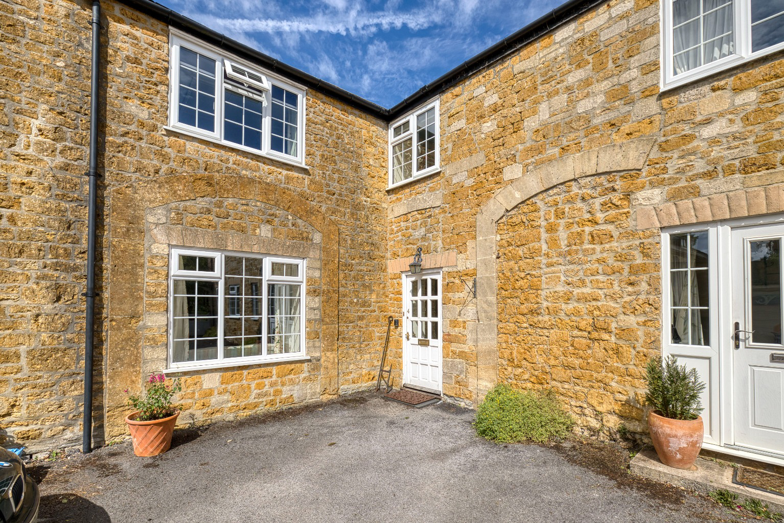 Lodge Court
