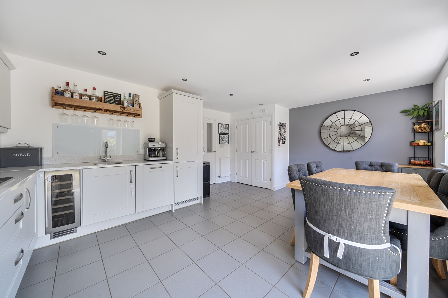 Poppy Road, Somerton, photo 7