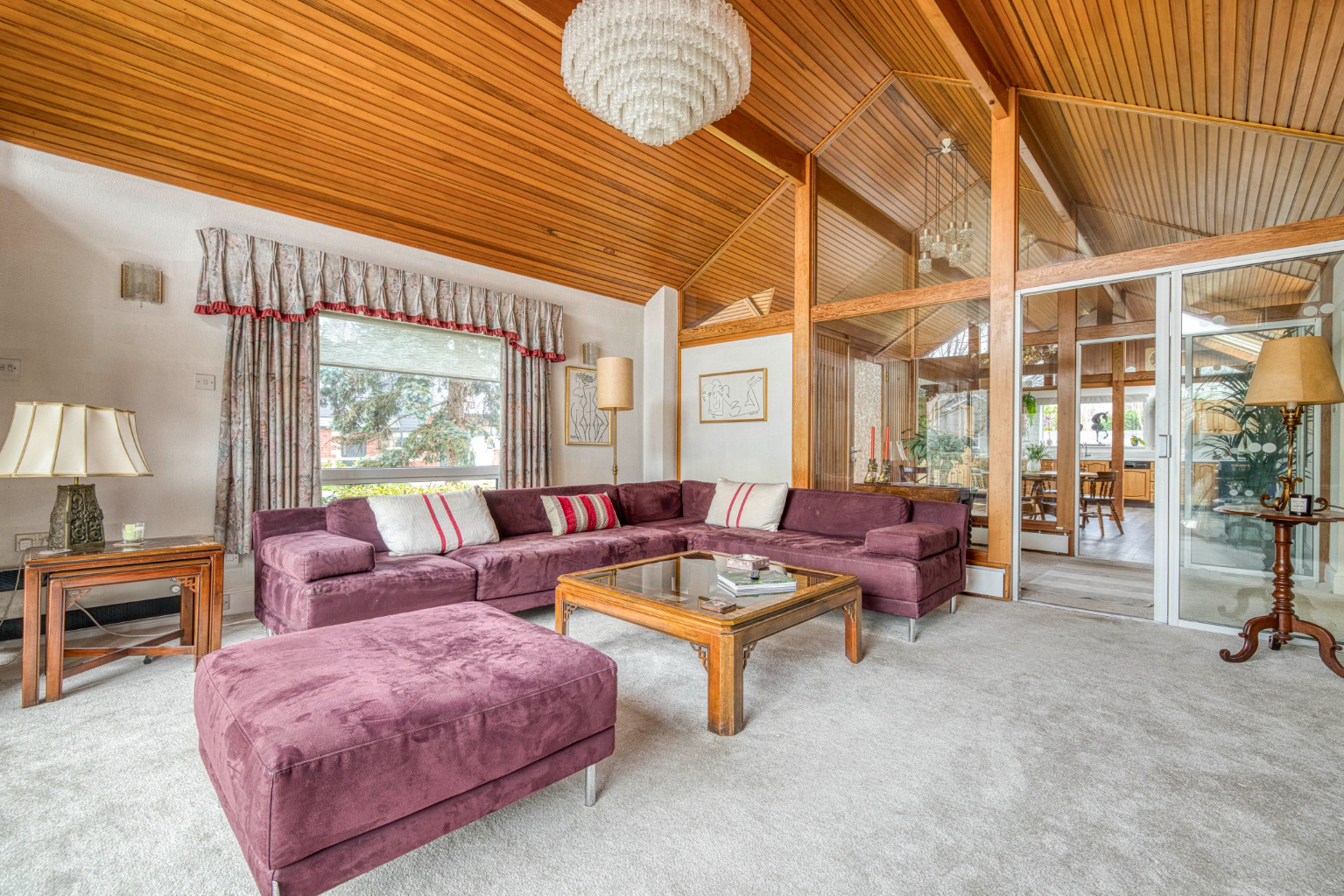 STREET. Great style. Very spacious 3,000 sq.ft. +, photo 9