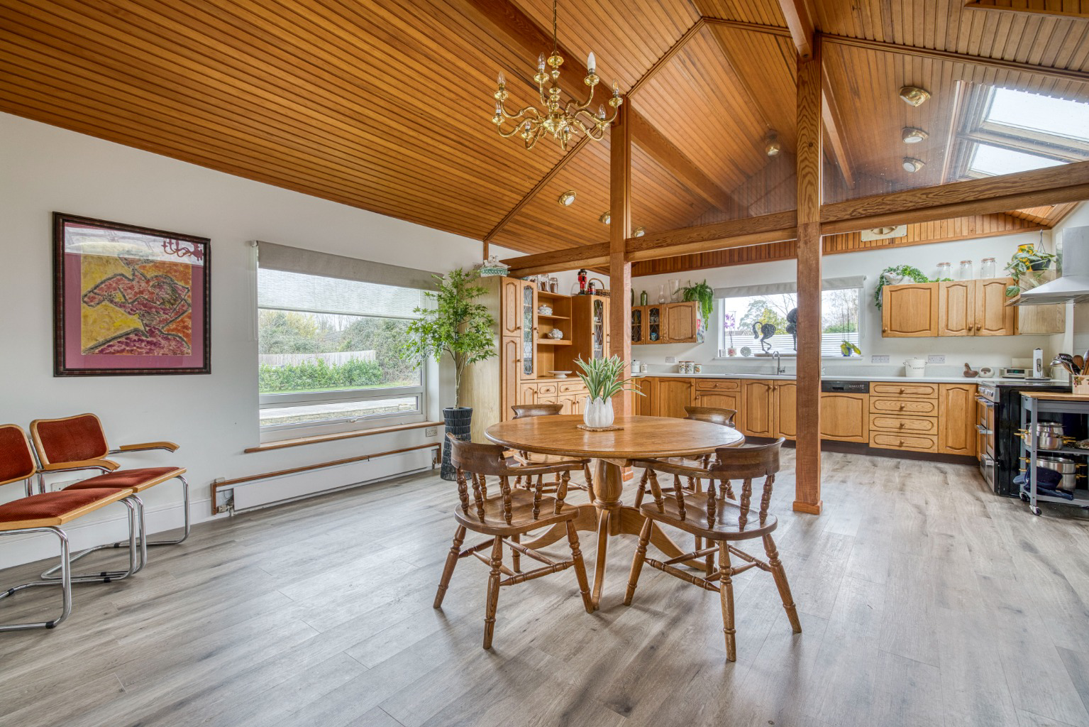 STREET. Great style. Very spacious 3,000 sq.ft. +, photo 6
