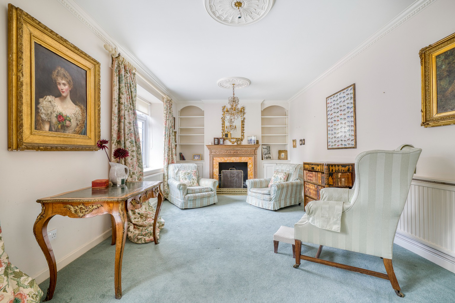 4 Lodge Court, South Street, photo 2