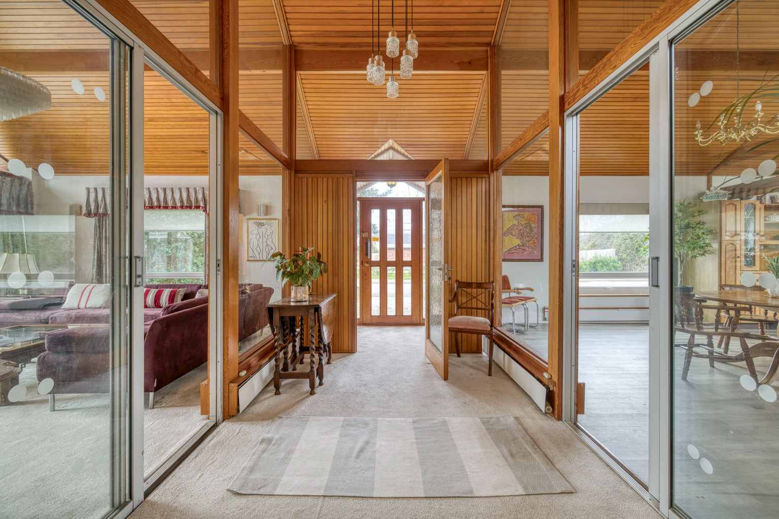 STREET. Great style. Very spacious 3,000 sq.ft. +, photo 5