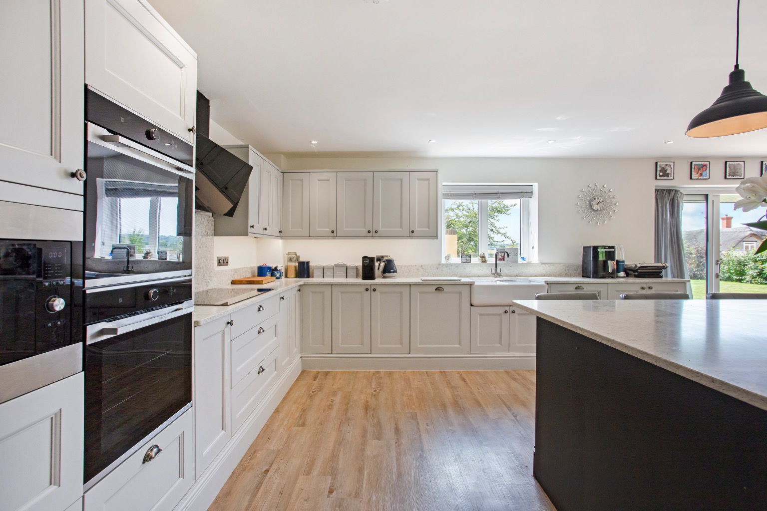 6 minutes from Millfield School, photo 13