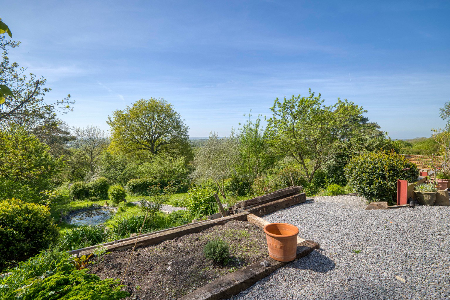 Eco home between Wells and Wedmore with expansive views, photo 3
