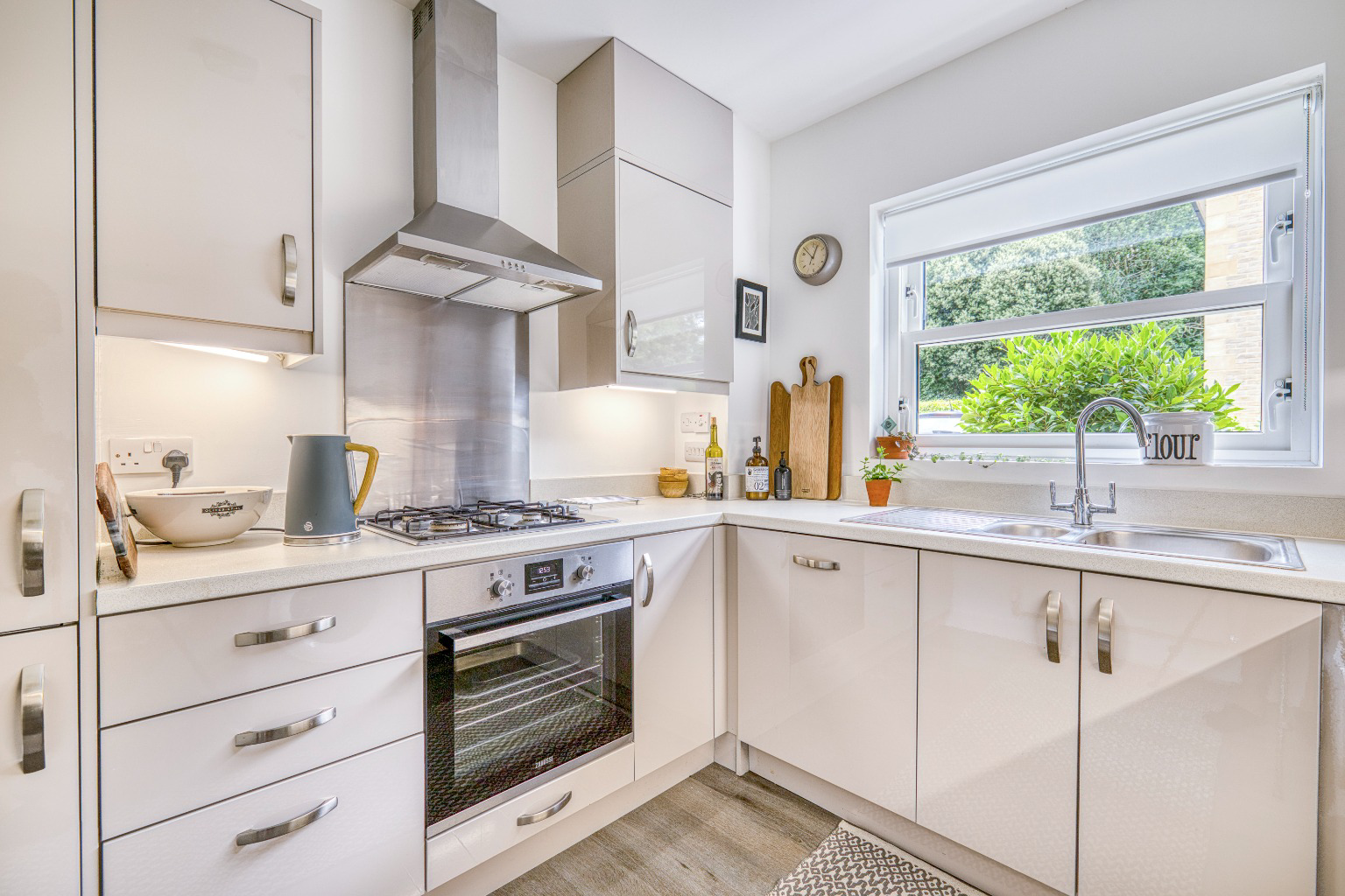 Priorygate Court, Castle Cary, Somerset, BA7, photo 11