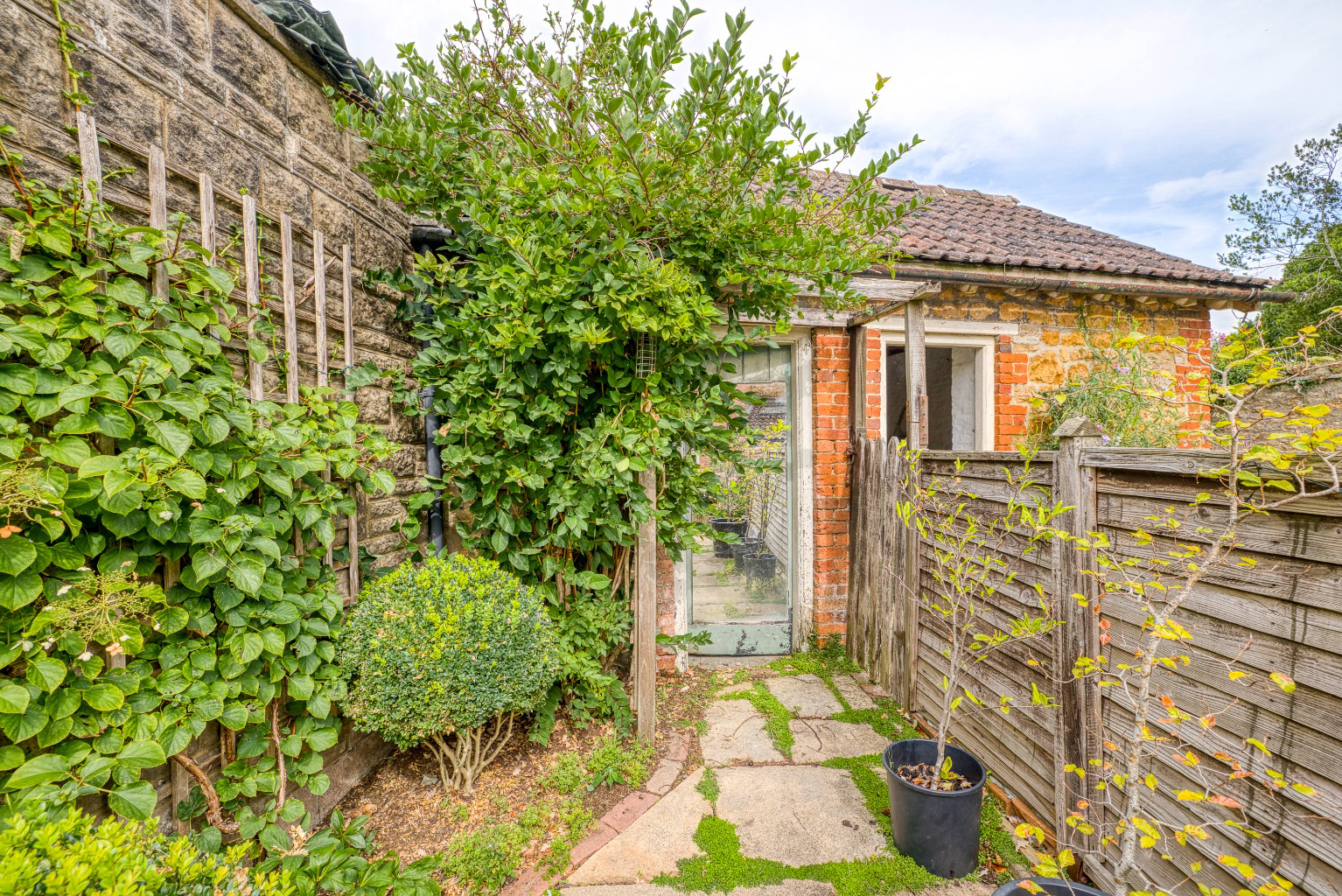 South Street, Castle Cary, photo 21
