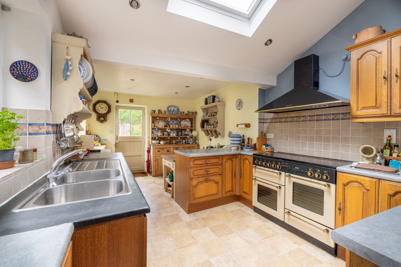 Chamberlain Street, Wells, Somerset, BA5, photo 8