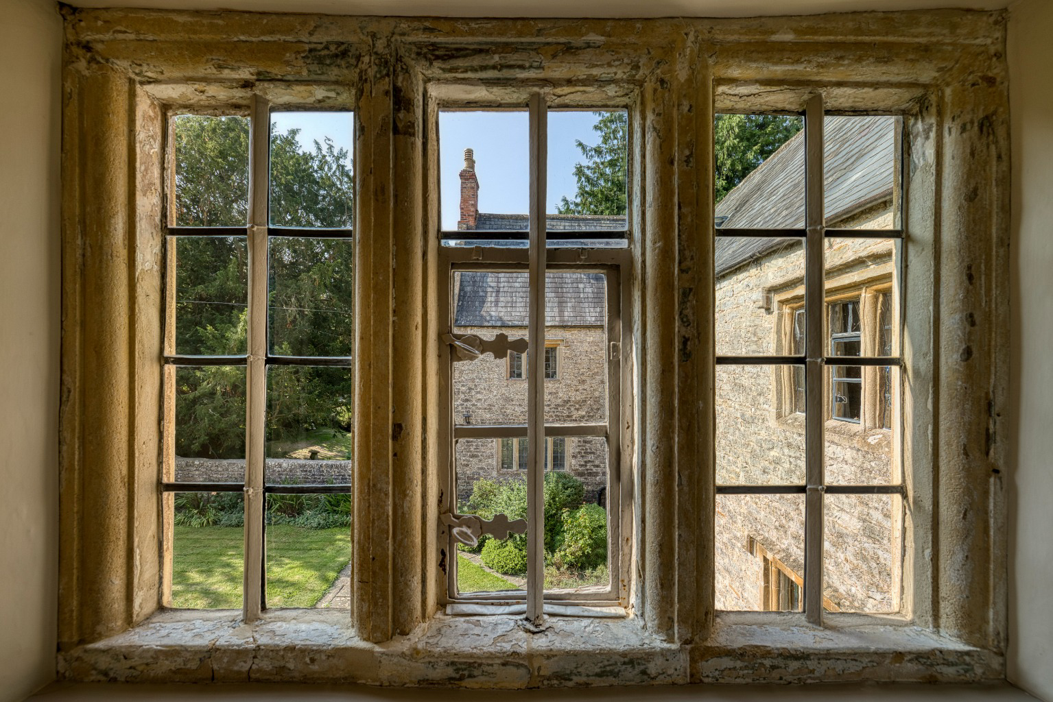 Manor house with circa 26 acres, a mile from Wells, photo 15