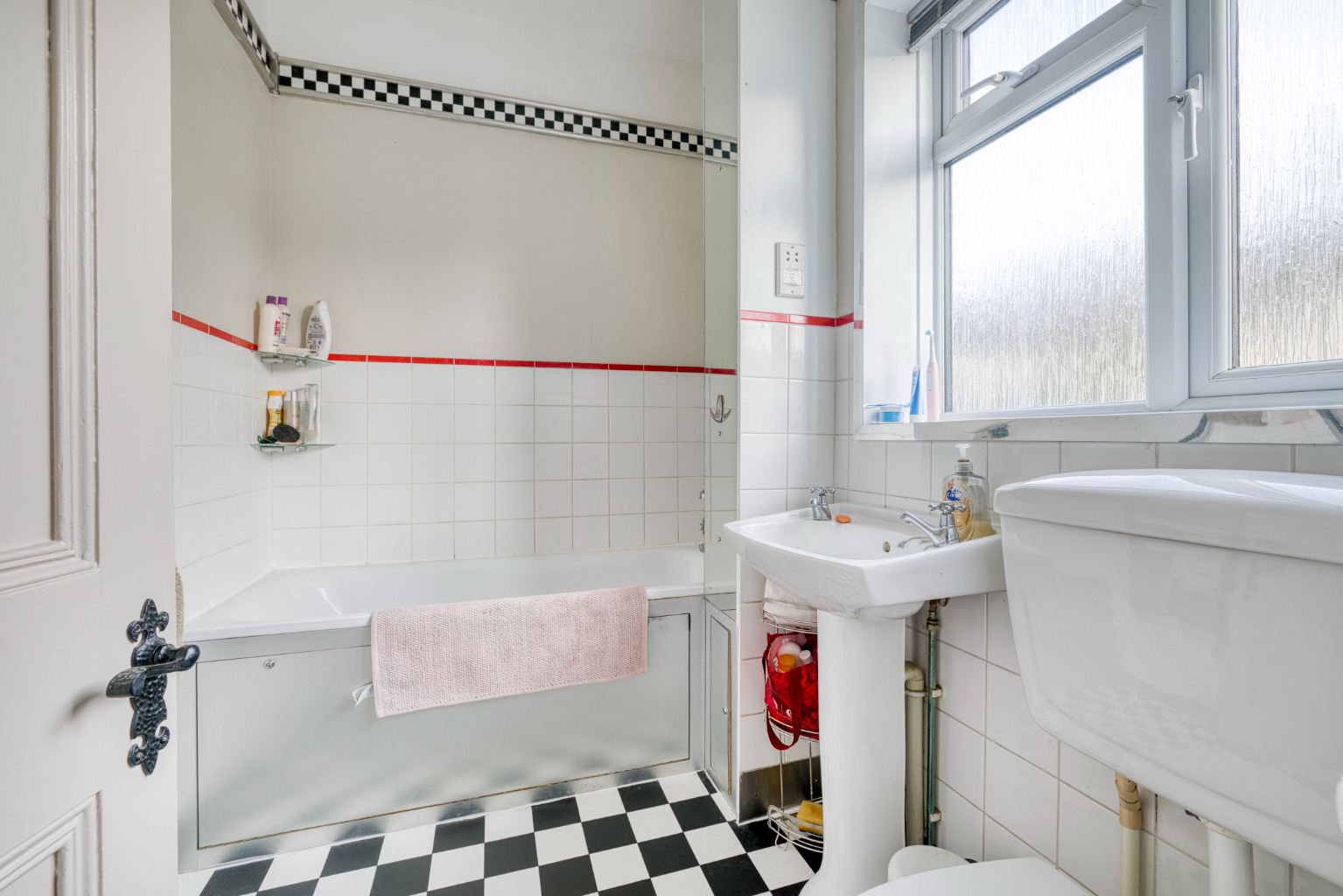 Ashton House, Fore Street, Castle Cary, Somerset, BA7, photo 10