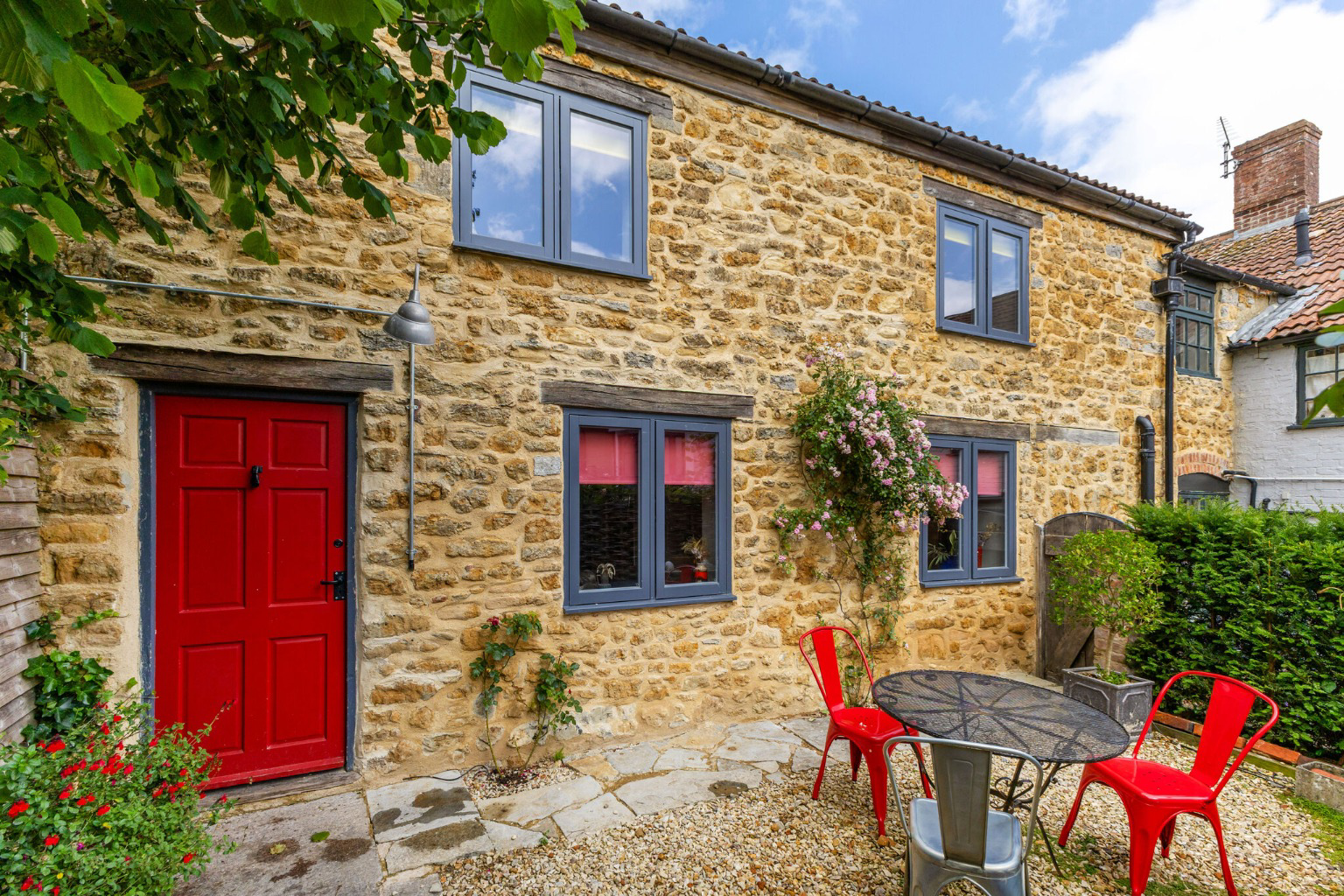Central Castle Cary
