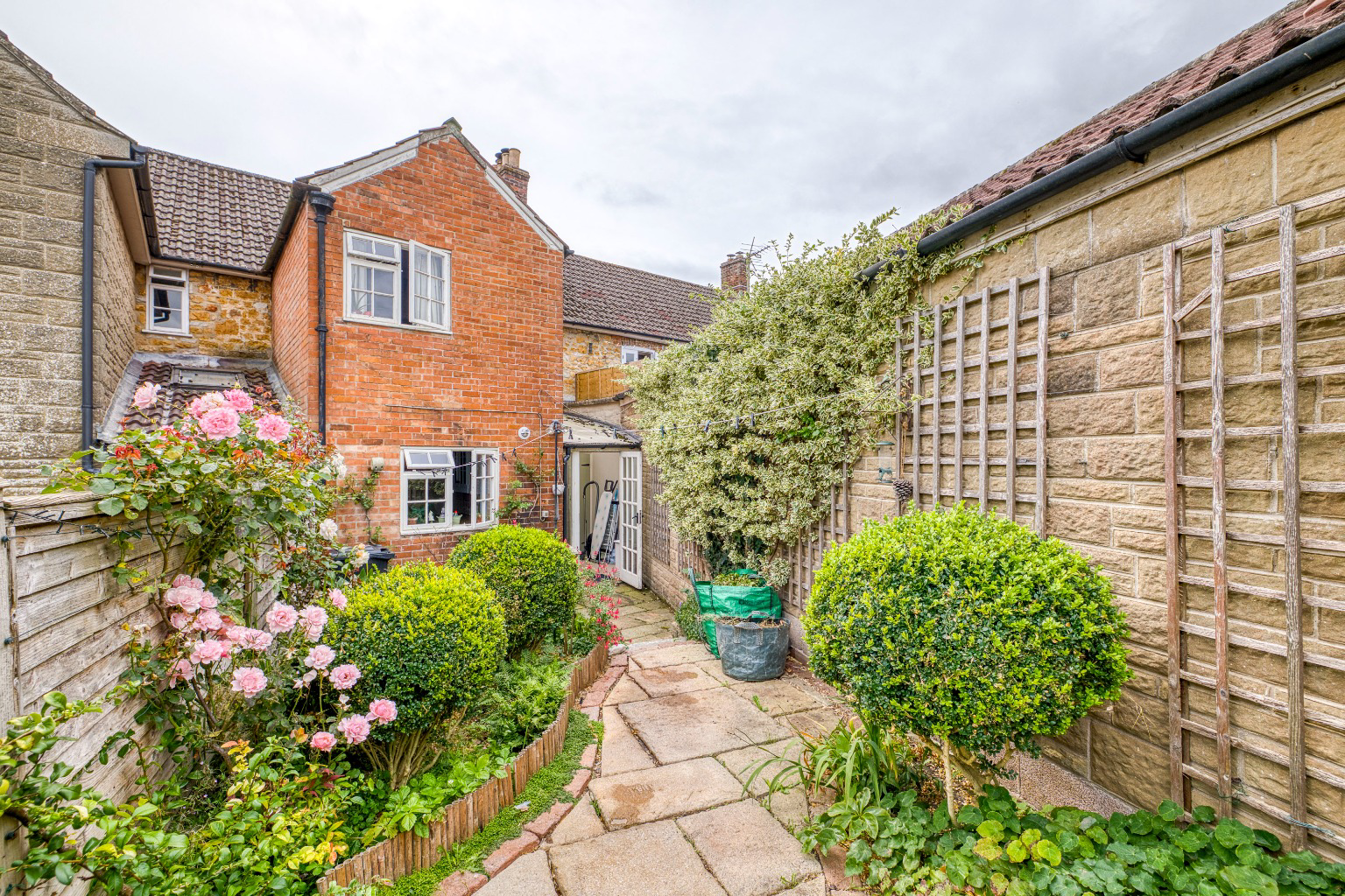 South Street, Castle Cary, photo 20