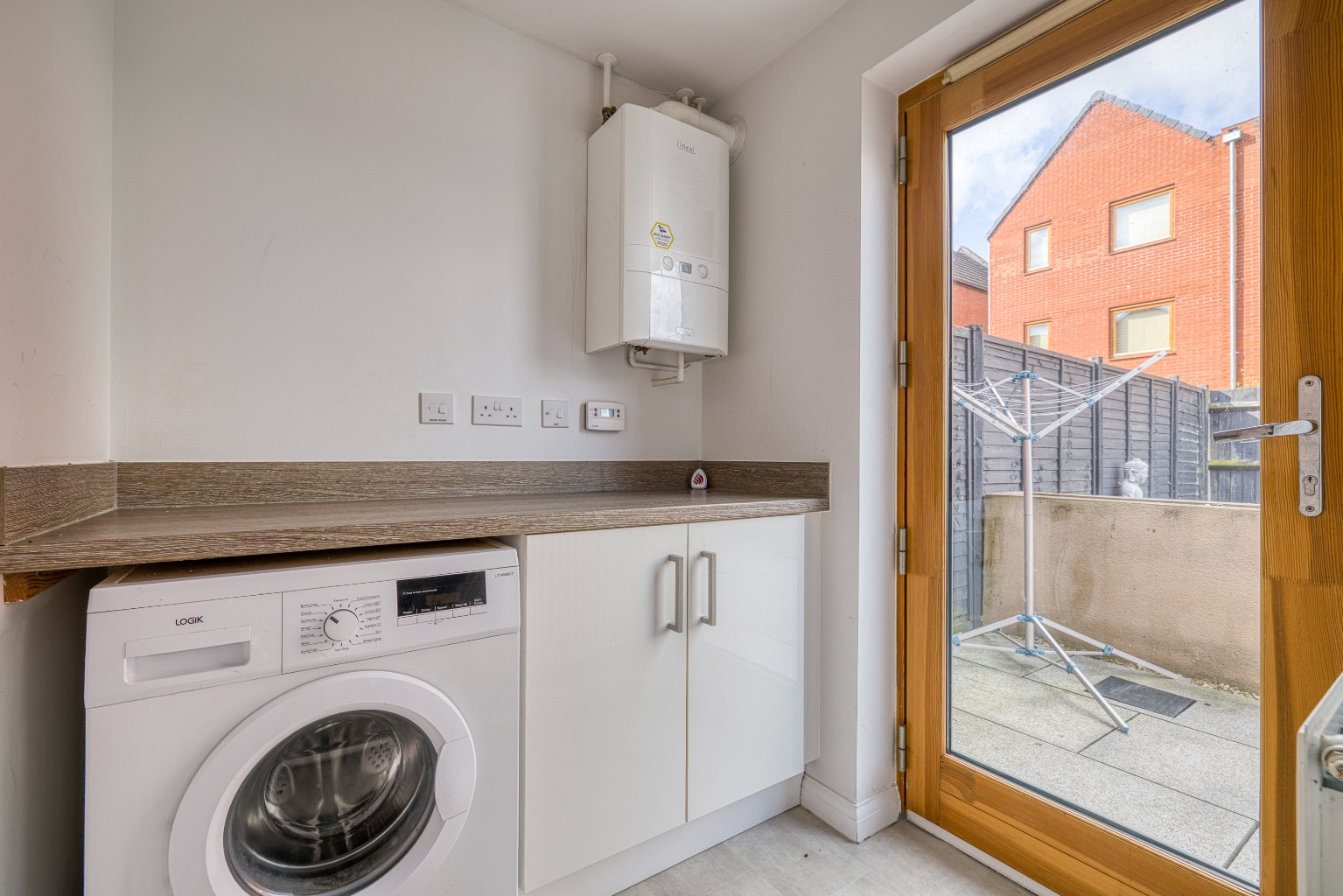 Street, Somerset, BA16, photo 10