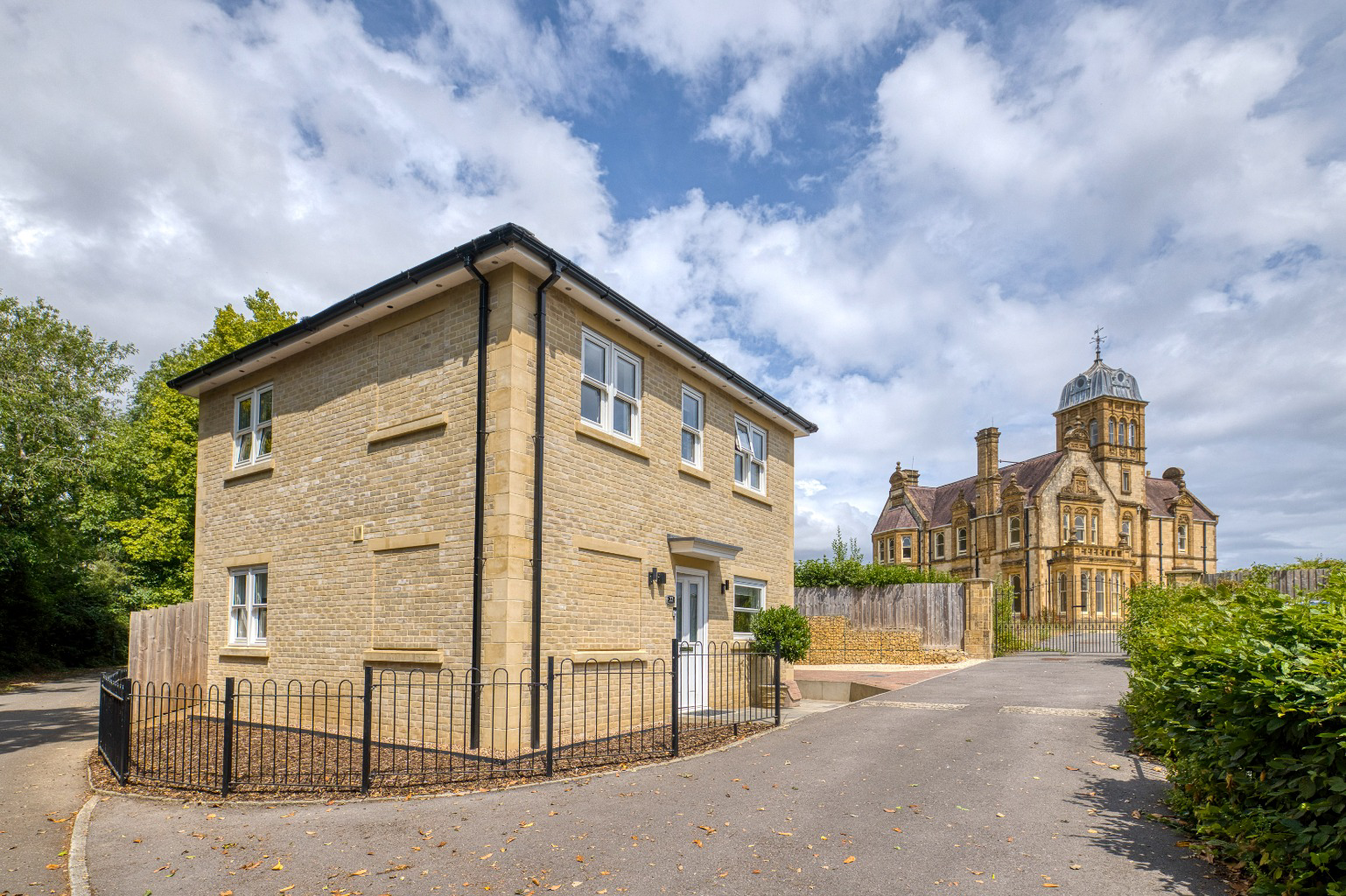 Priorygate Court, Castle Cary, Somerset, BA7, photo 19