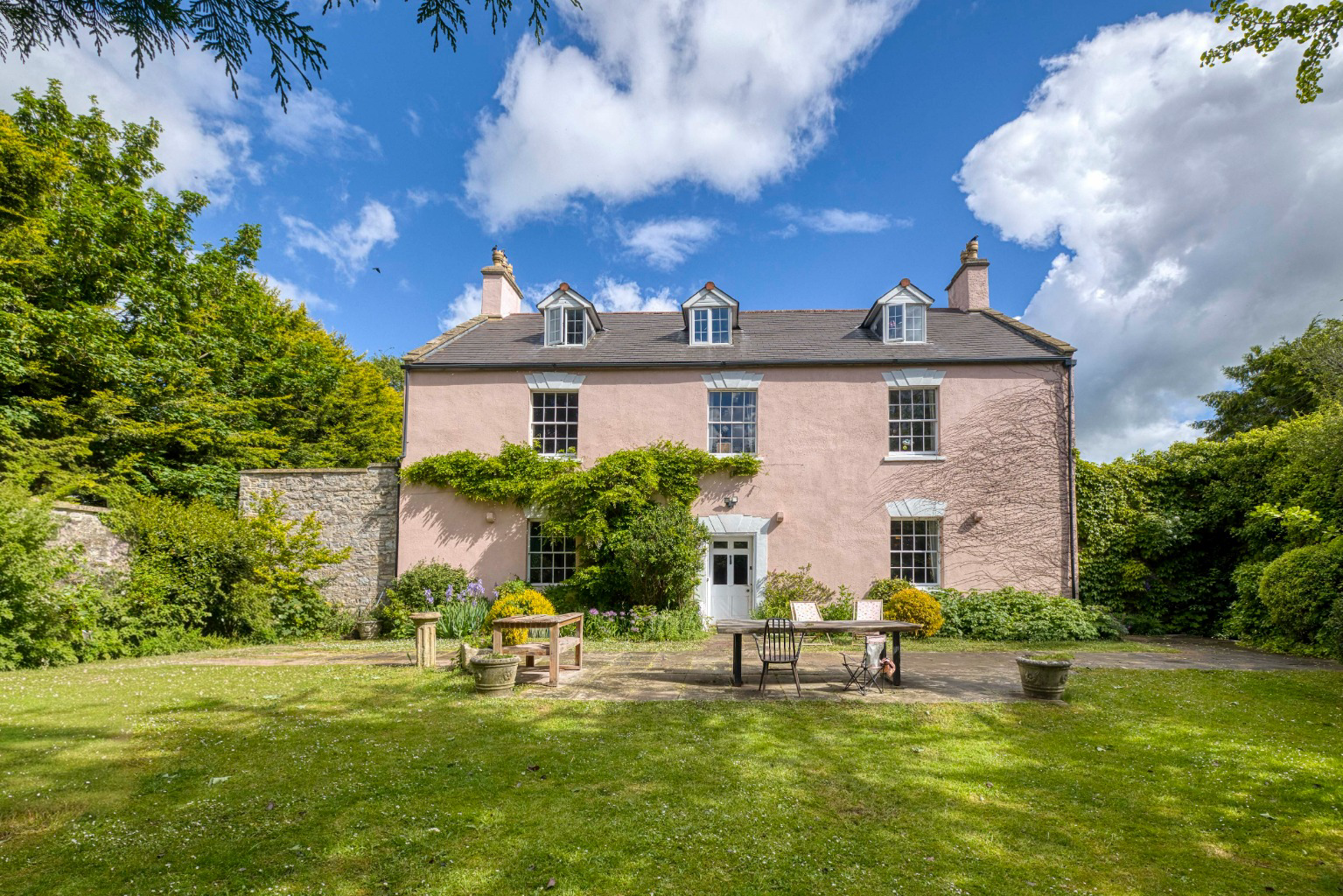 Impressive family home - between Wells and Wedmore