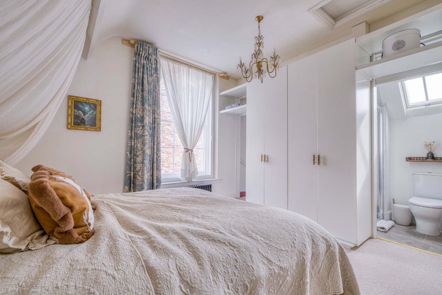 Exceptionally attractive, historic, fully renovate, central Wells, photo 31