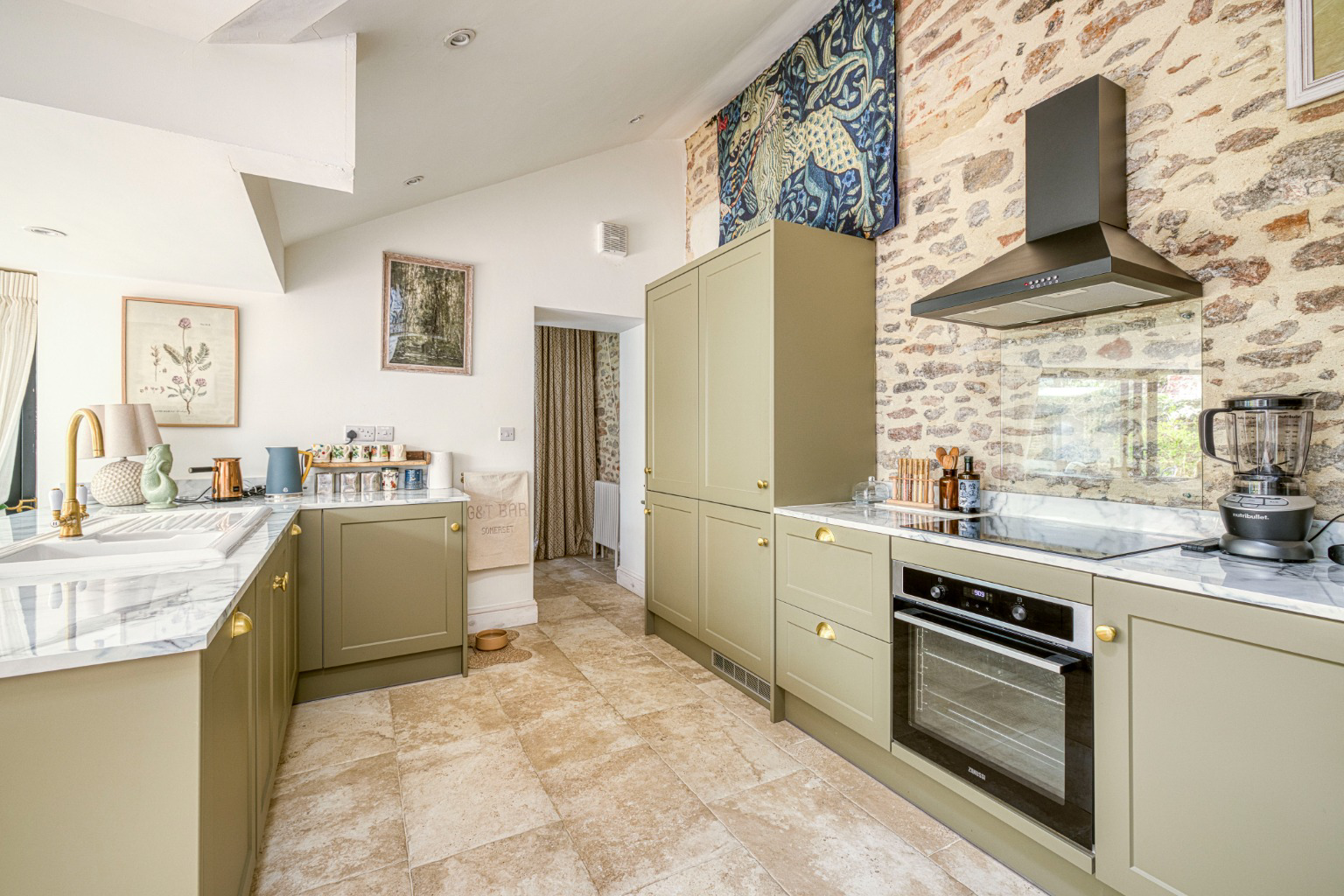 Exceptionally attractive, historic, fully renovate, central Wells, photo 12