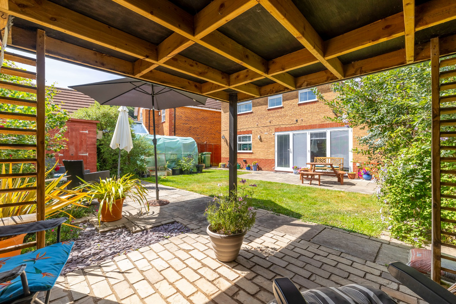 Desirable residential area in centre of Glastonbury, photo 24