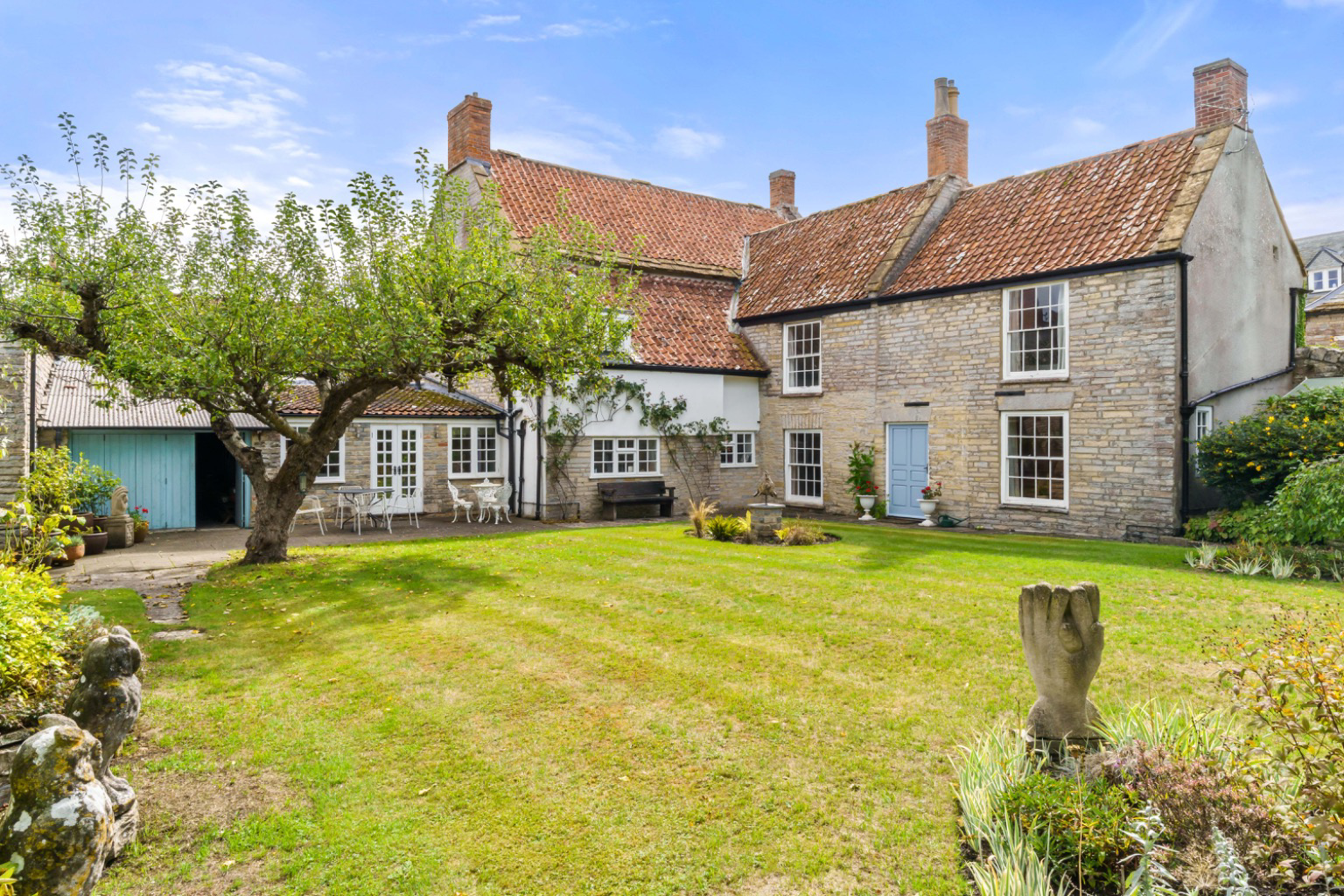 North Street, Somerton