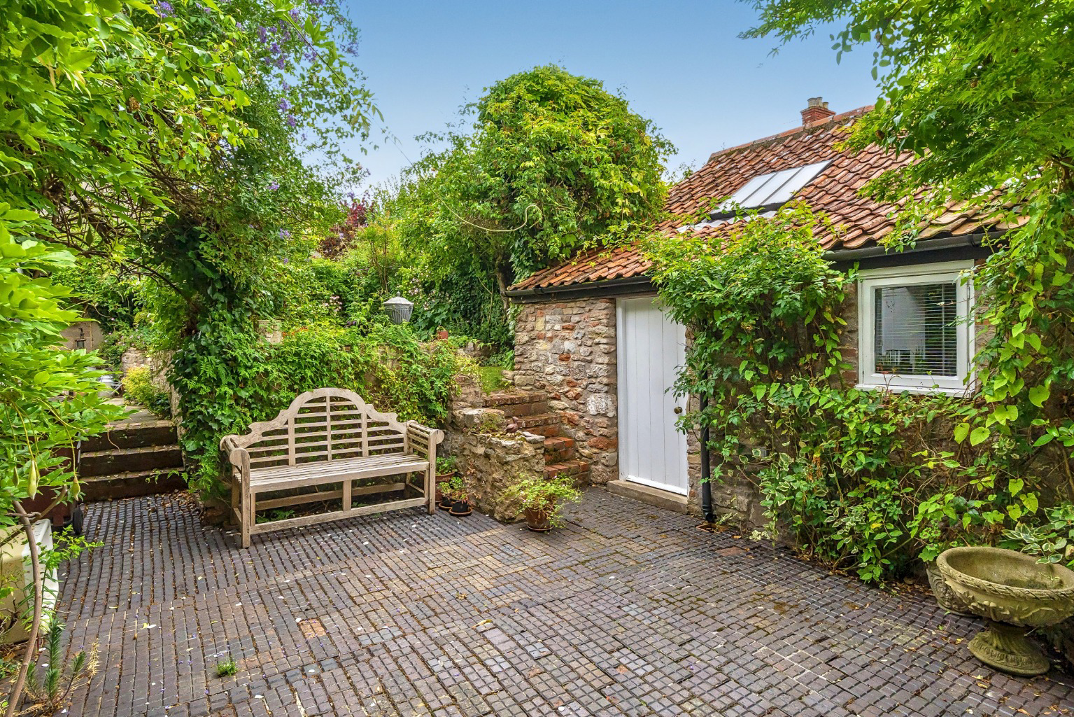 Central Wells, photo 22