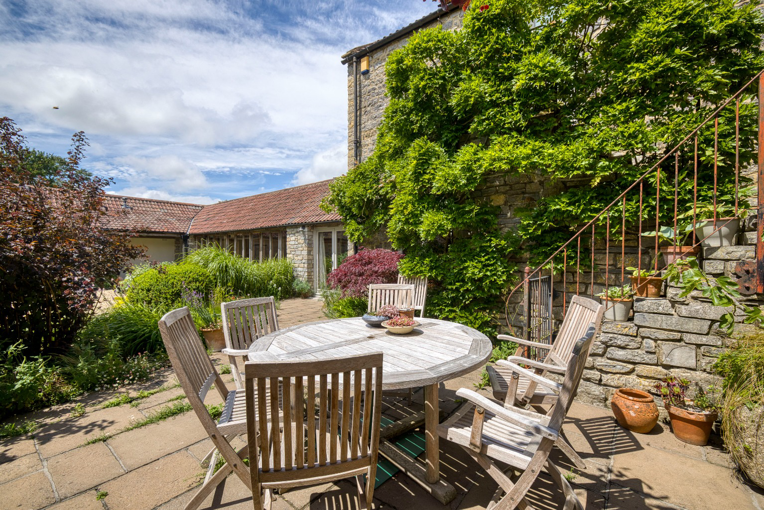 Stylish barn conversion in rural location close to Wedmore, photo 38