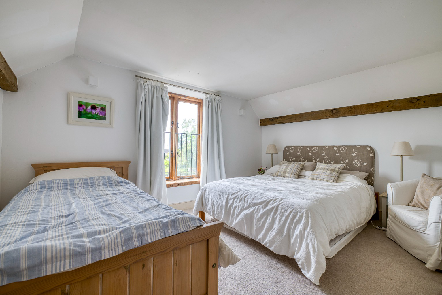 Stylish barn conversion in rural location close to Wedmore, photo 21