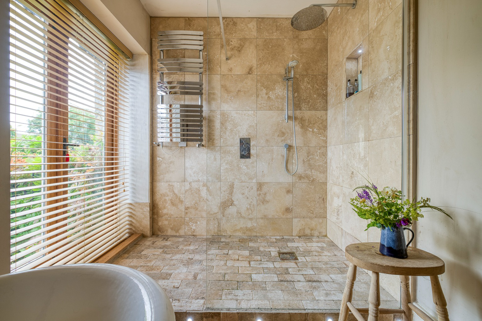 Stylish barn conversion in rural location close to Wedmore, photo 18