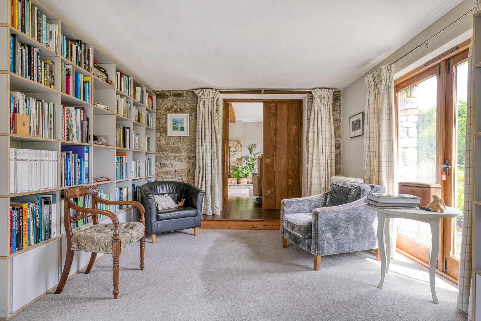 Stylish barn conversion in rural location close to Wedmore, photo 8