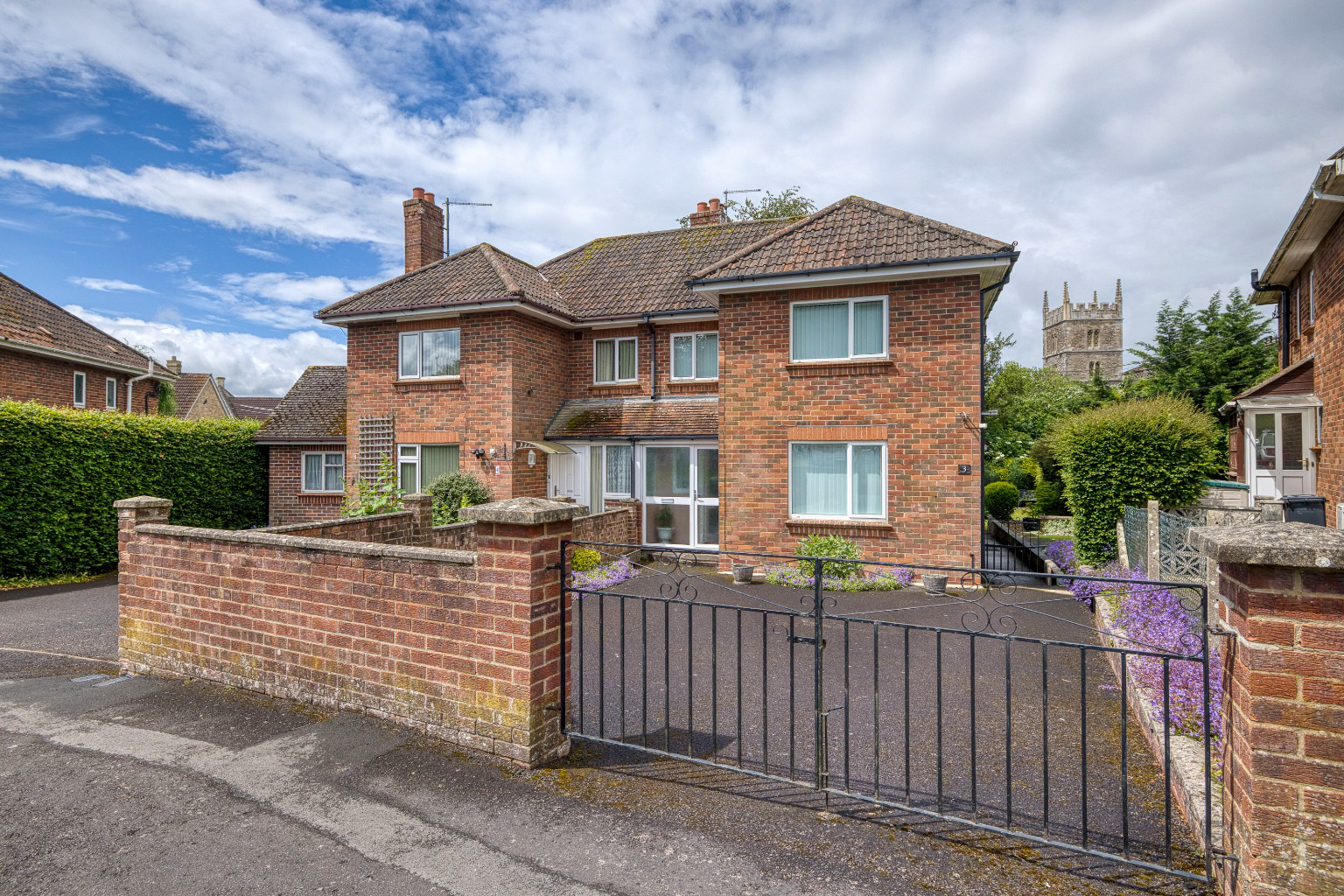 Churchfield, Wincanton