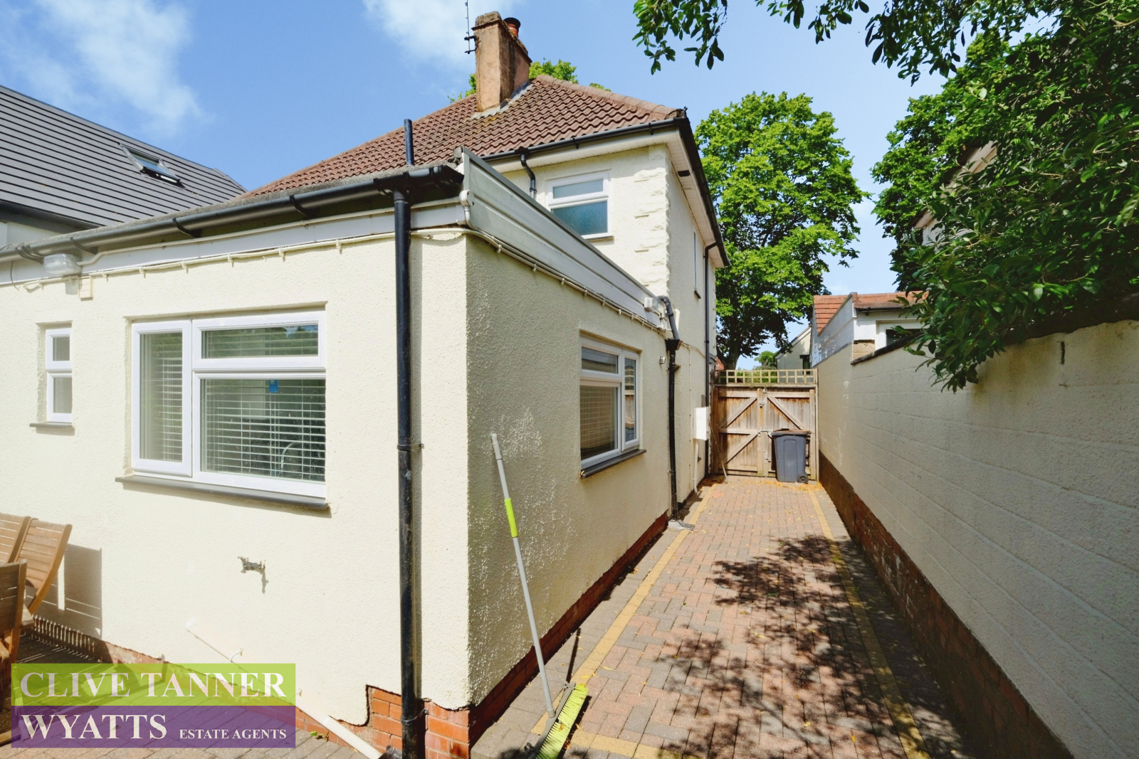 Southam Road, Hall Green, Birmingham, West Midlands B28 0AB, photo 15