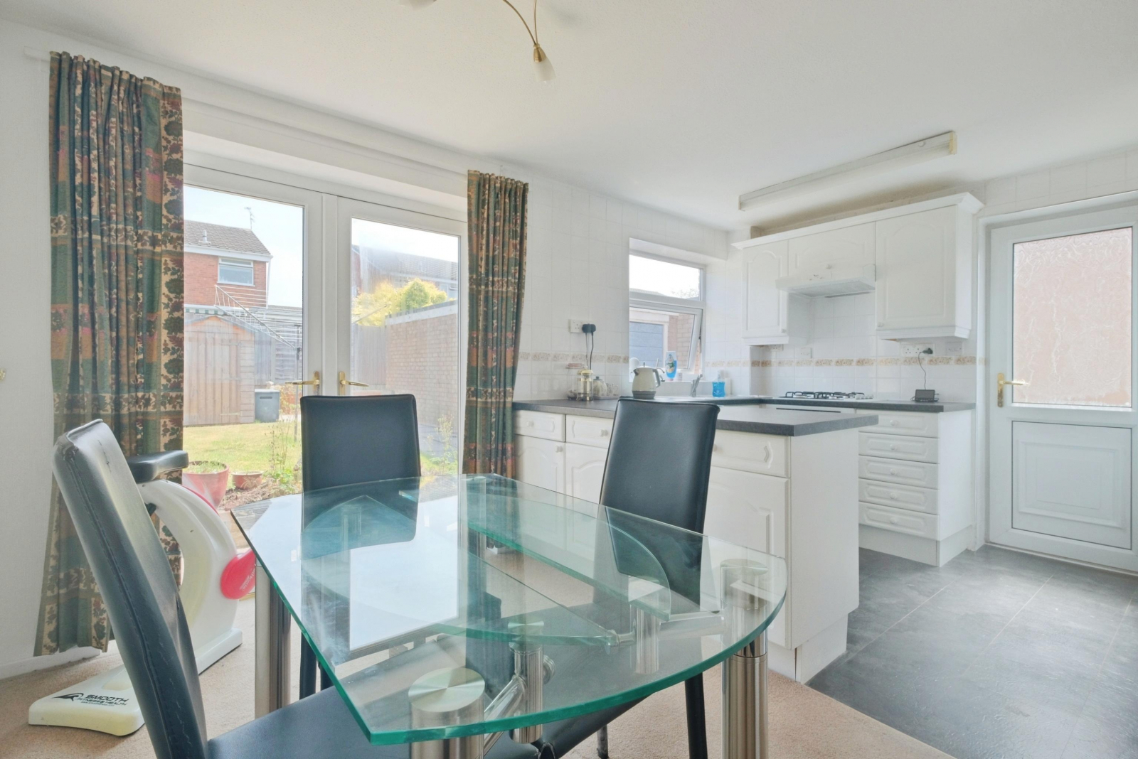 Faversham Close, Walsall, West Midlands WS2 0ND, photo 3