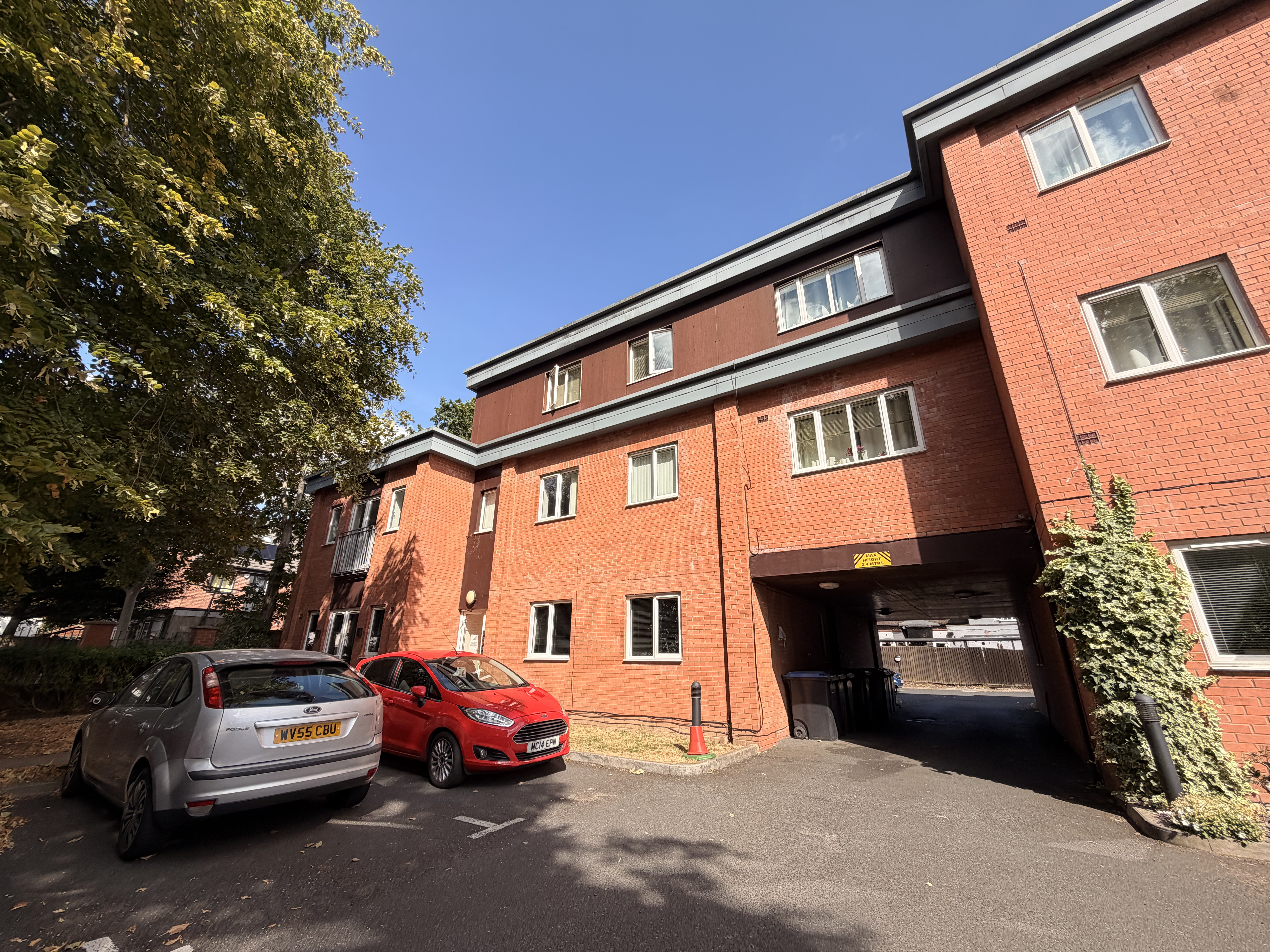 Goosemoor Lane, Goosemoor House, B23