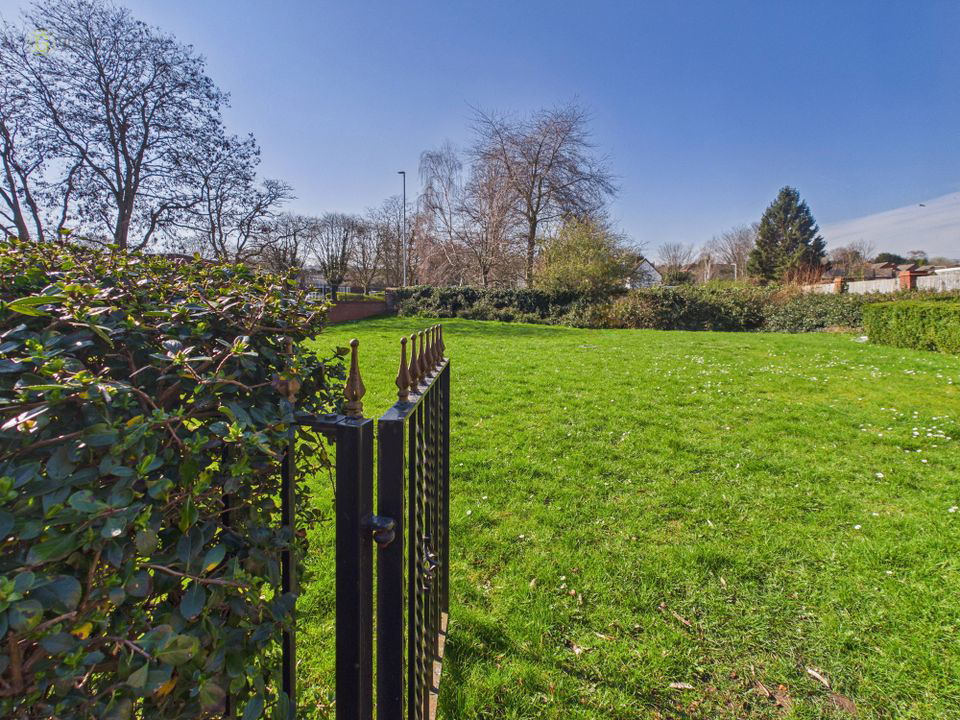 Paddock Close, Wilnecote, Tamworth, B77, photo 2