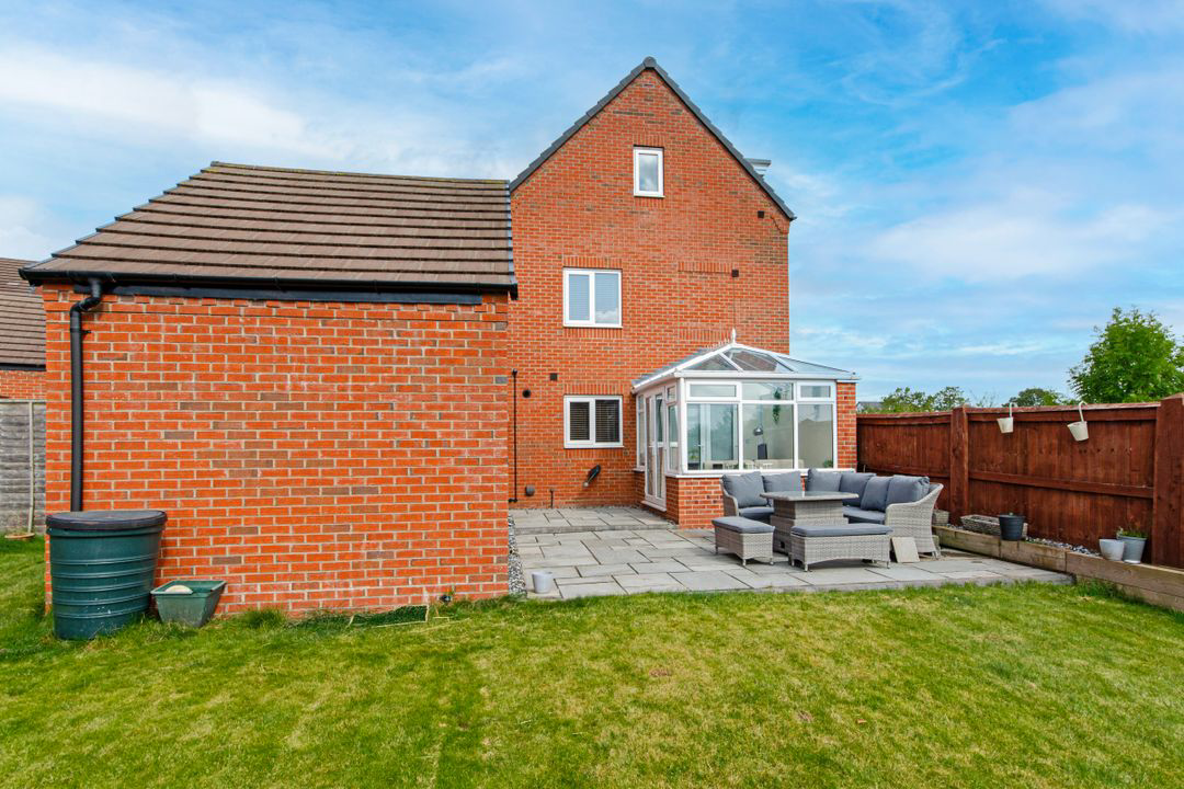 Coltsfoot Close, Off Meadow Way, Tamworth, B79, photo 45