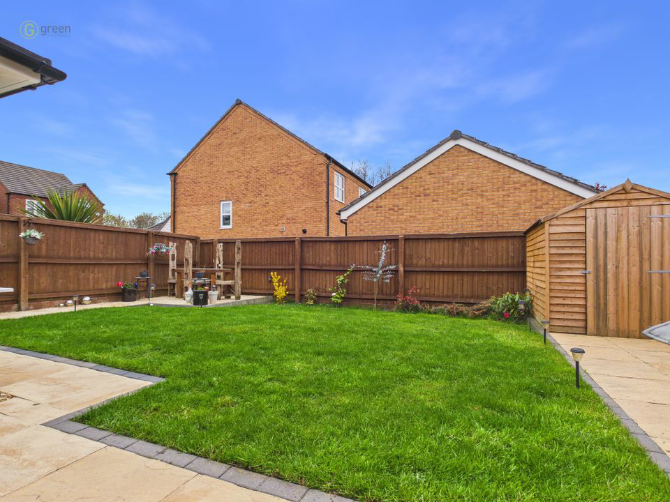Croft Close, Two Gates, Tamworth, B77, photo 17